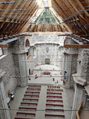 Jakési sakrální objekt.. .